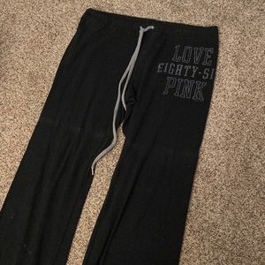 Comfy VS Pink sweats